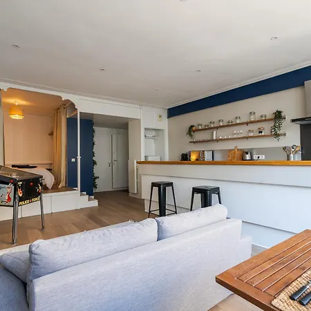 L'extra-bille - Ancien Bar Avec Flipper Atypique نانت