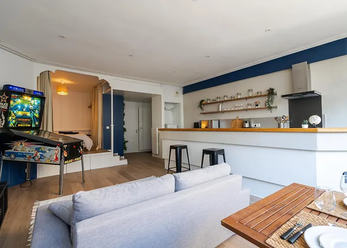 L'extra-bille - Ancien Bar Avec Flipper Atypique Nantes