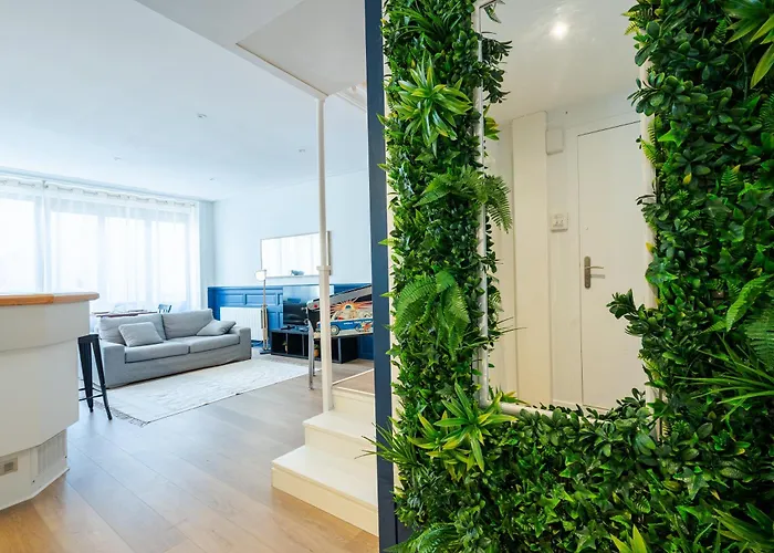 L'extra-bille - Ancien Bar Avec Flipper Atypique *